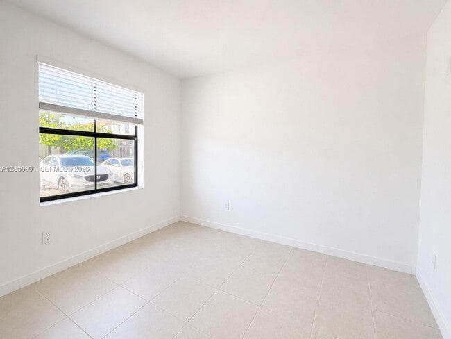 Building Photo - 11846 SW 246th Ln