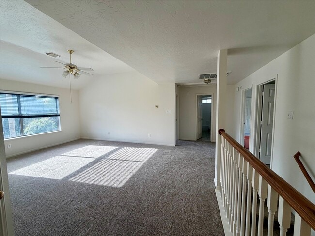 Building Photo - 2317 Orleans Ln
