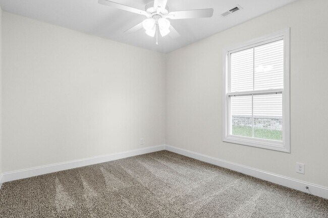 Building Photo - 2628 Rafiki Dr