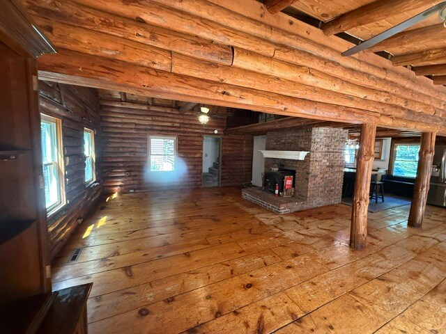 Building Photo - 355 Amherst Rd