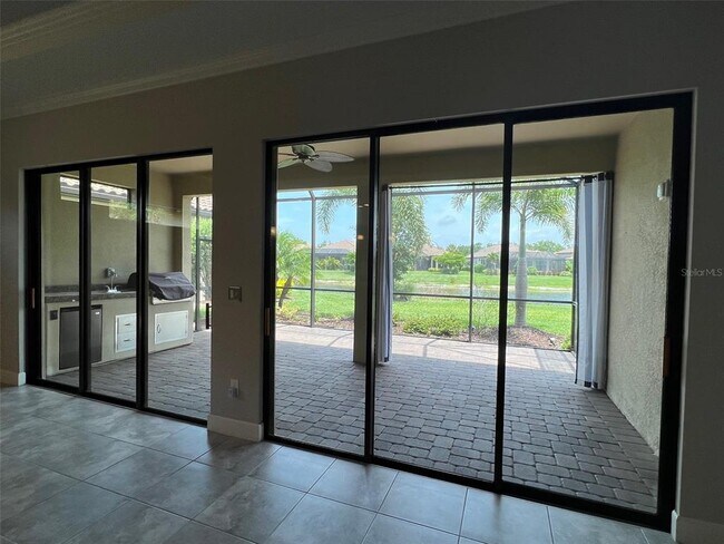 Building Photo - 5636 Cantucci St