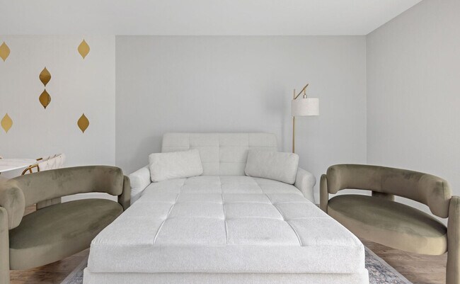 Building Photo - 4307 W Kennedy Blvd