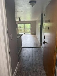 Building Photo - 4444 W Point Loma Blvd