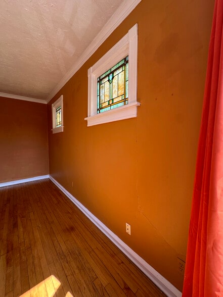 Building Photo - 2816 N Fratney St