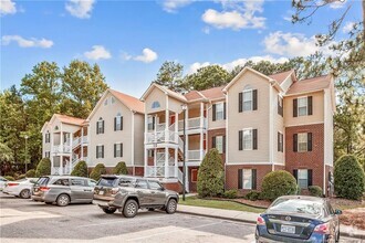 Building Photo - 300 Bubble Creek Ct