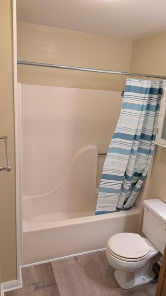 Building Photo - 105 VIEUX ORLEANS CIR