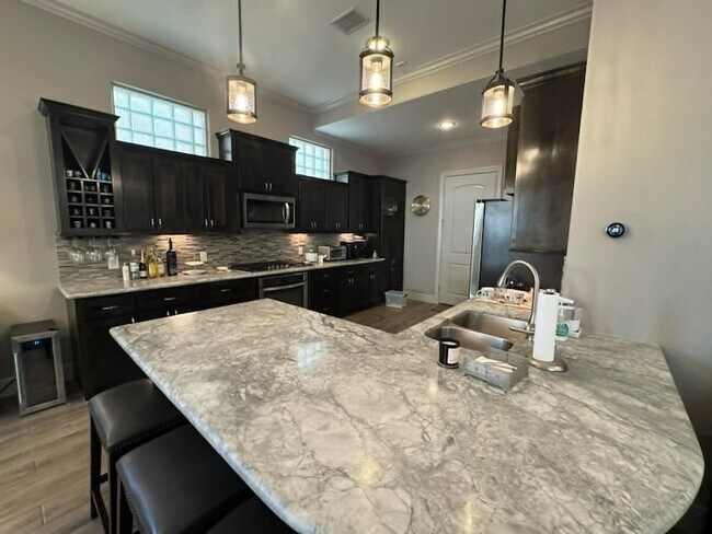 Building Photo - 38 Jarvis Row Cir