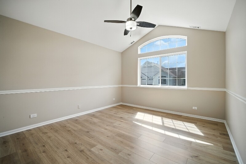 Building Photo - 3412 Blue Ridge Dr