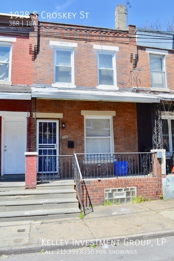 Building Photo - 1928 S Croskey St