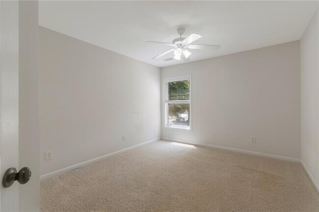 Building Photo - 4262 Winslow Hill Ct