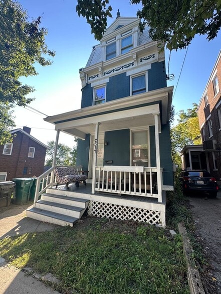 Building Photo - 2317 Flora St