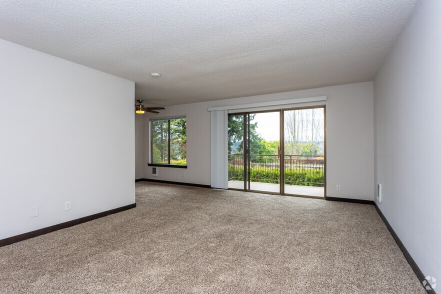 1BR, 1BA - 792SF - Normandy Duke