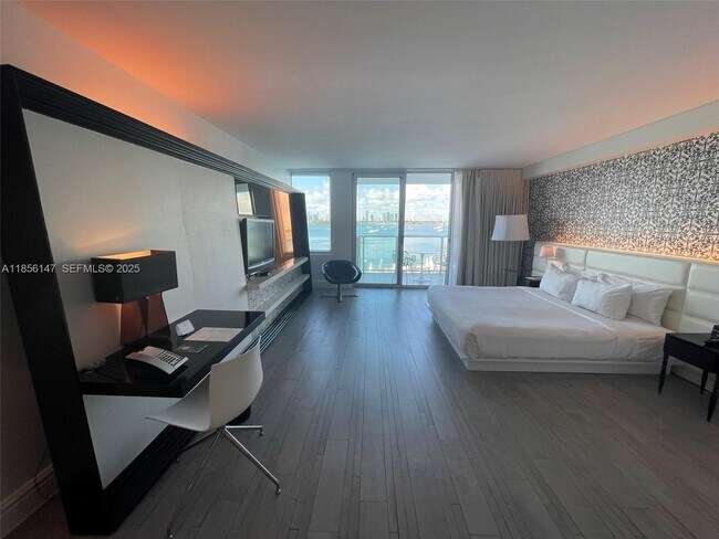 Building Photo - 1100 West Ave