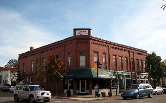 Exterior buidling - 100 Courtland St