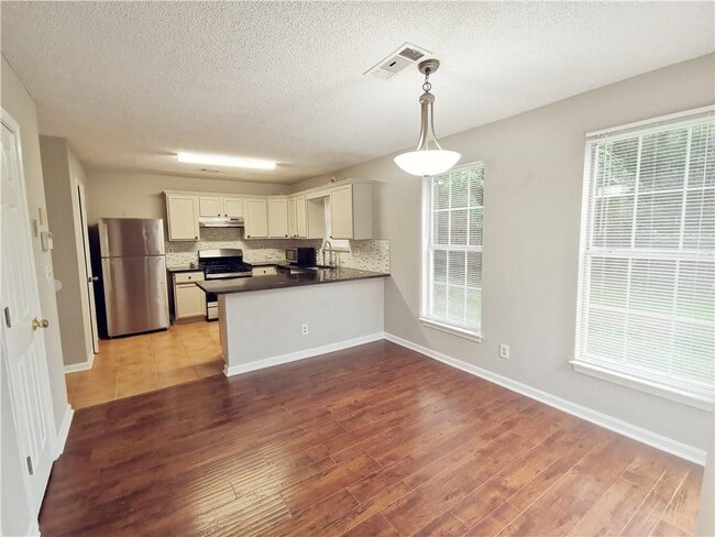 Building Photo - 2157 Williams Pl NW