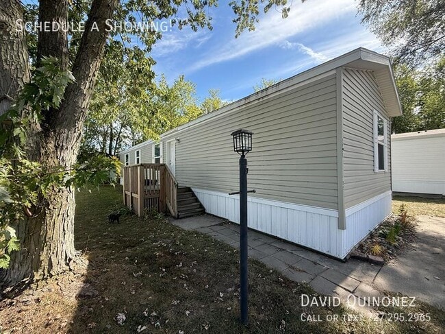 Primary Photo - 5820 Alta Vista Ct