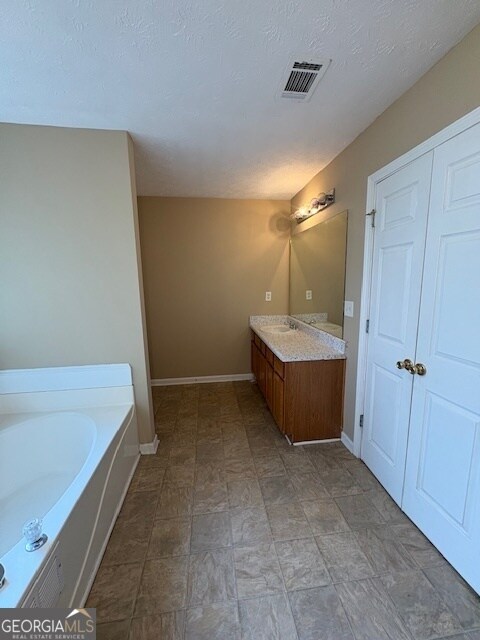 Building Photo - 3660 Scotland Ln SW