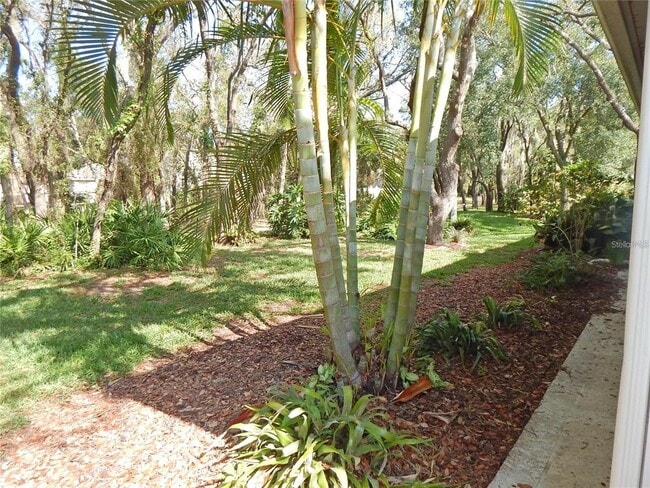 Building Photo - 5925 Sandhill Ridge Dr