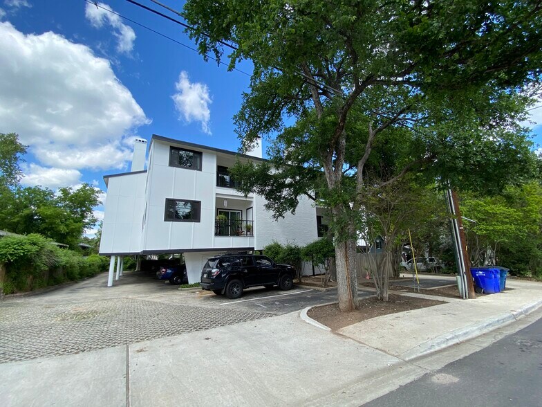 Building Photo - 2508 W 12th St