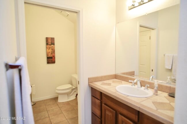 Building Photo - 5258 N Adobe Cir