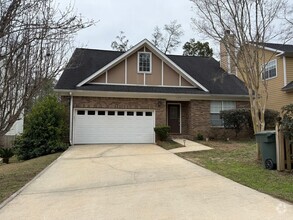 Building Photo - East Tallahassee Home Off Mahan