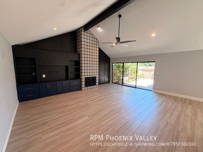 Building Photo - 7826 E San Miguel Ave