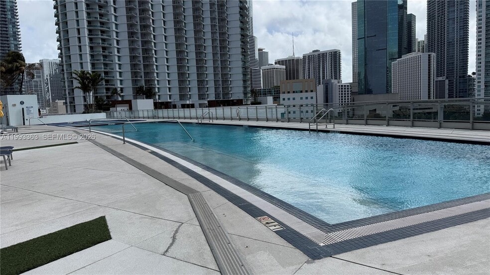 Building Photo - 92 SW 3rd St