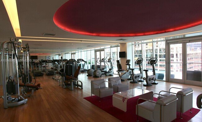 Building Photo - 500 Brickell Ave