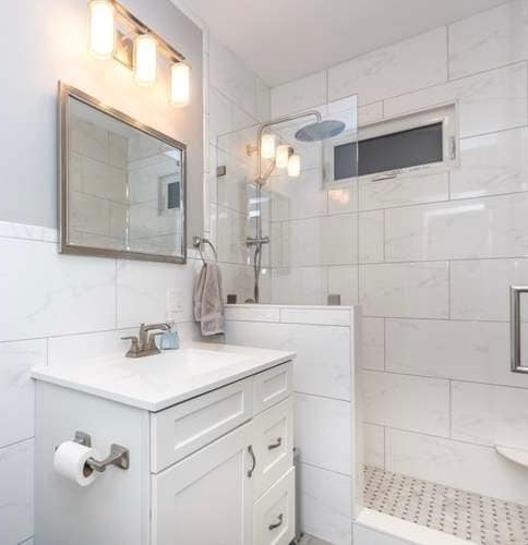 Building Photo - 22 Bigelow St