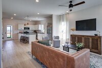 Building Photo - 4196 Oak St