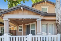 Building Photo - Spacious 3-Bed, 2.5-Bath Home in Prime Bre...