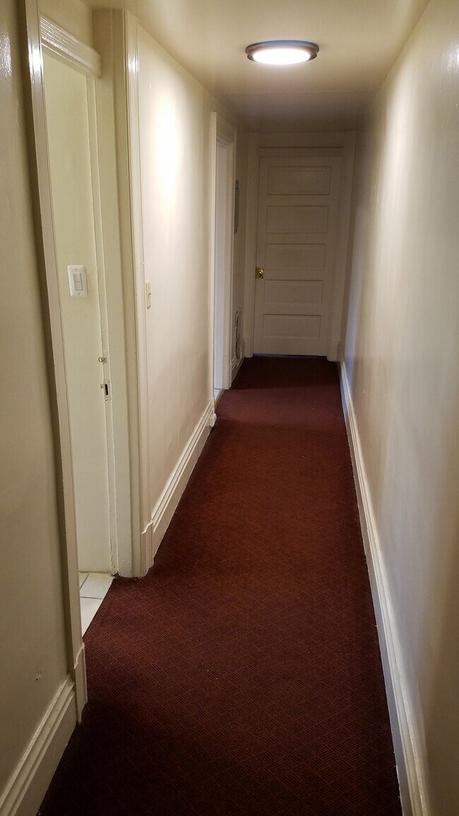 Hallway - 341 S Bouquet St