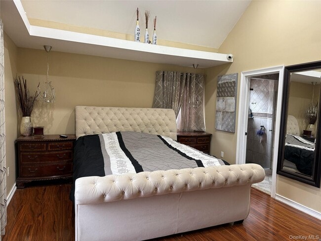 Building Photo - 65-29 168th St