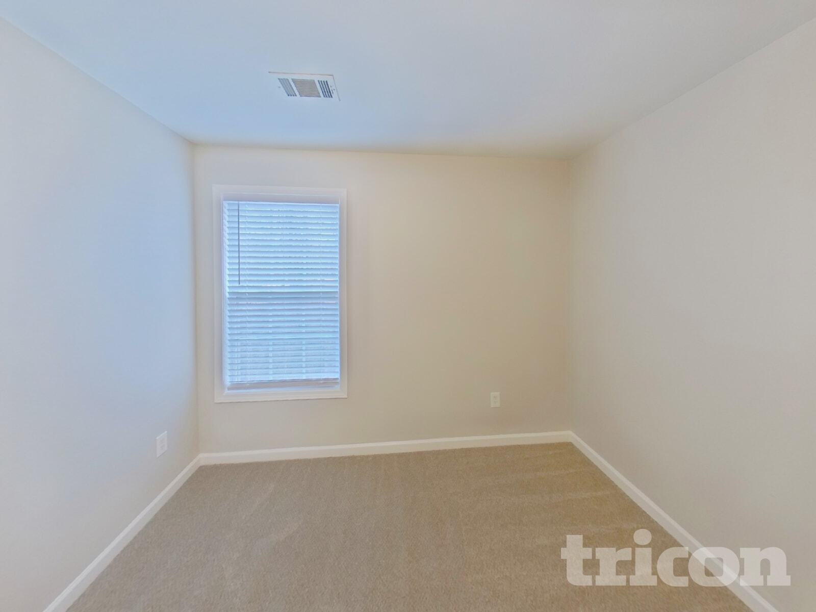 Building Photo - 383 Oakhaven Way