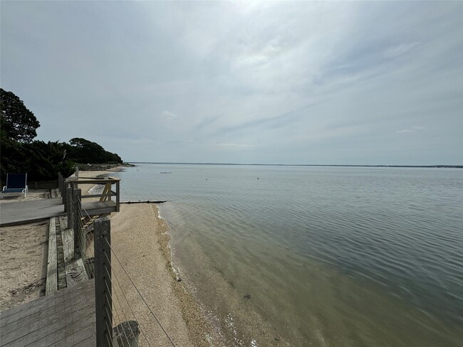 Building Photo - 1429 Peconic Bay Blvd