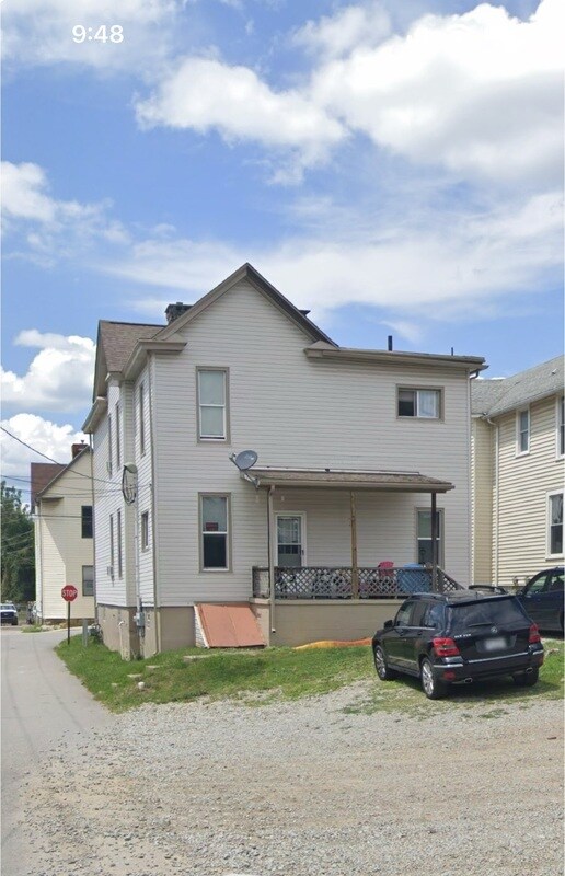 Building Photo - 216 S Wade Ave