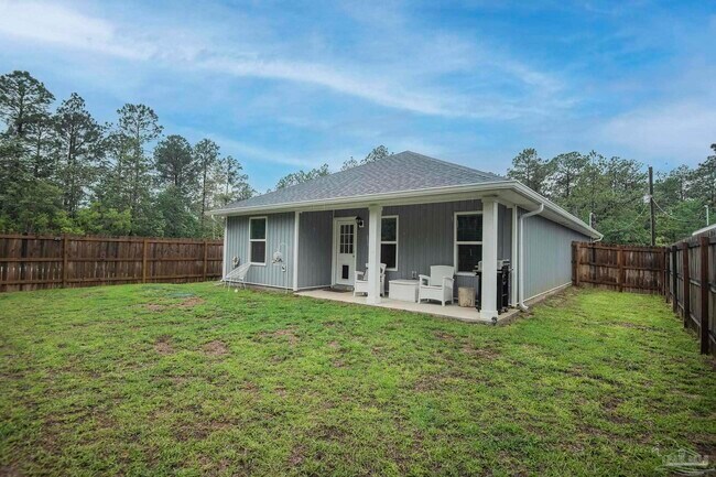 Building Photo - 3304 Bonfire Dr