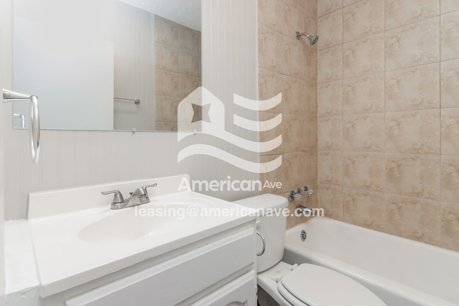 Building Photo - 4005 7th Ave