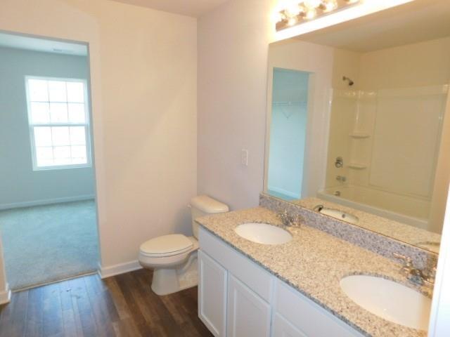 Building Photo - 522 Amelia Ct