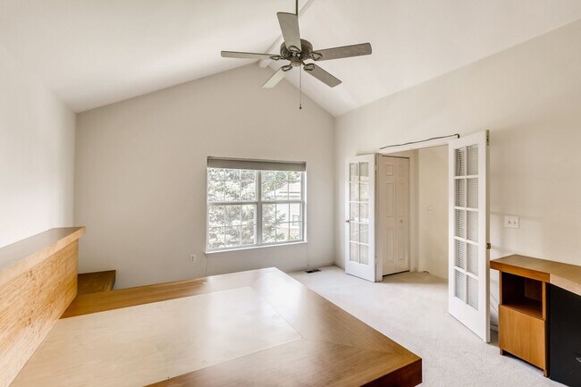 Building Photo - 1 MONTH FREE! Spacious & Light Filled 2-Be...