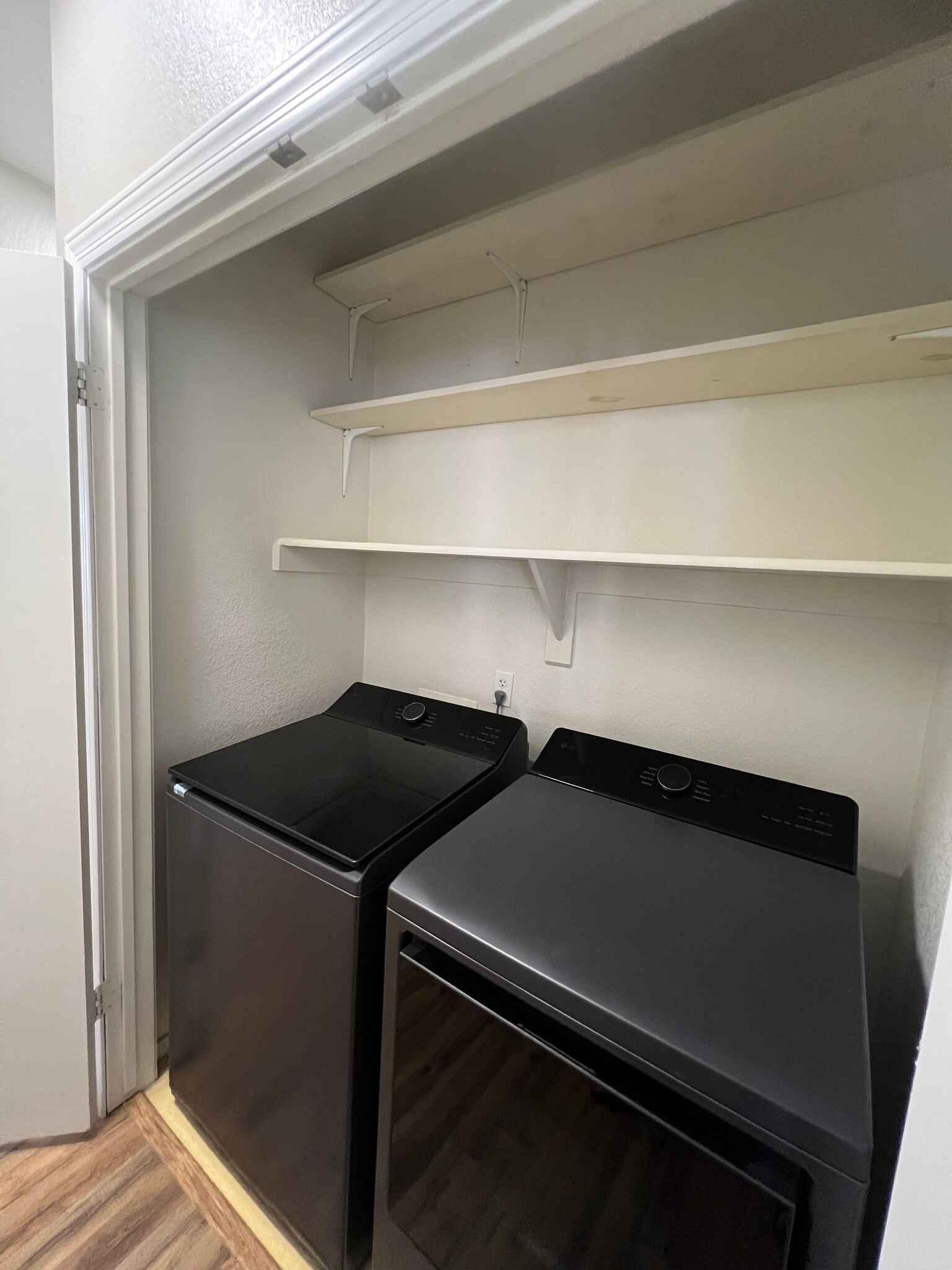 Building Photo - 7500 E Deer Valley Rd