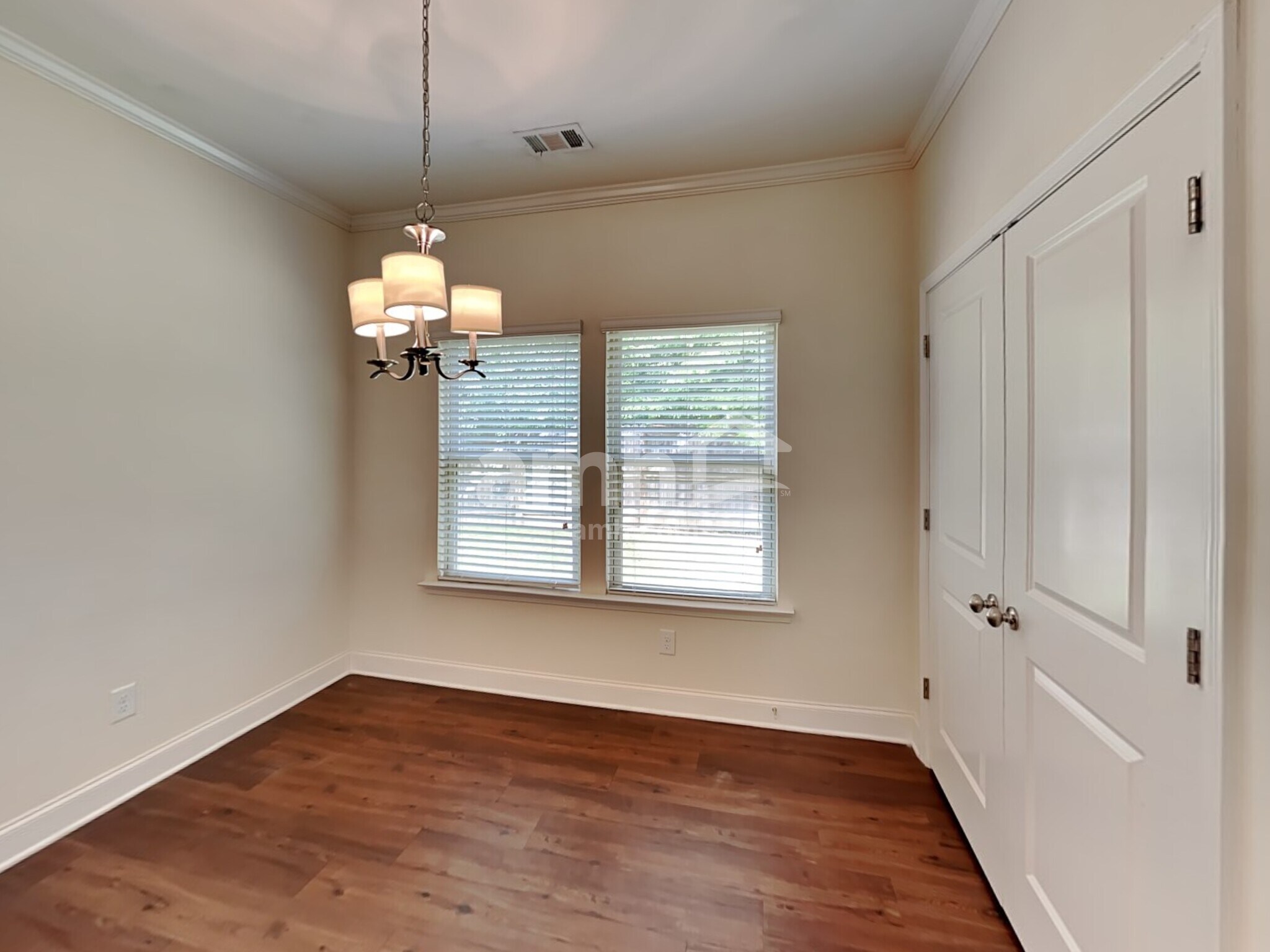 Building Photo - 2465 Beal St