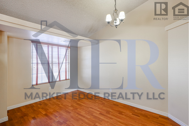 Building Photo - 3Bed/2 Bath House at 59th Ave/Union Hills!...