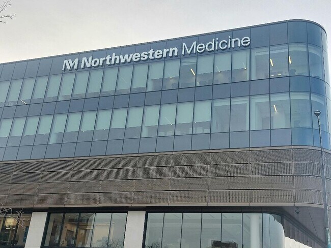 Building Photo - 4625 S Michigan Ave