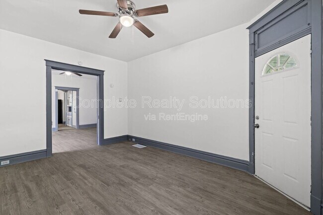 Building Photo - 510-512-512 Fassen St