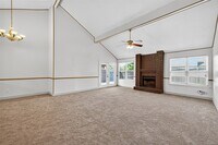 Building Photo - 3258 Meadway Dr