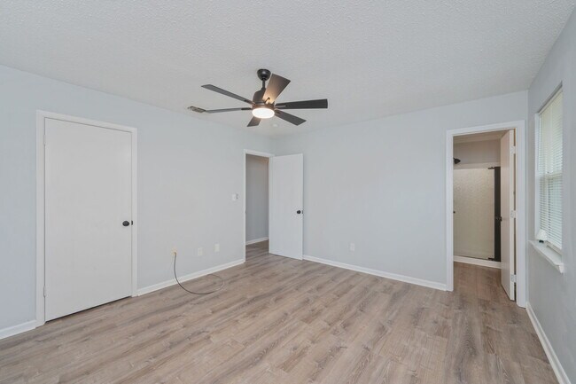 Building Photo - 3504 Horne Hollow Rd