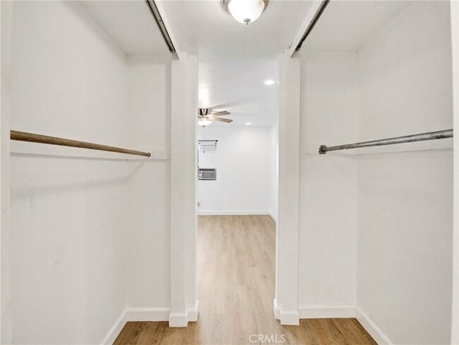Building Photo - 4727 W 147th St
