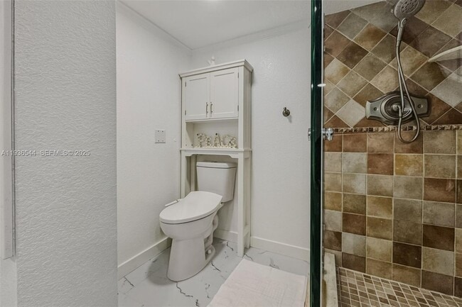 Building Photo - 16 North Dr