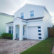 Building Photo - 3329 Apache Ln